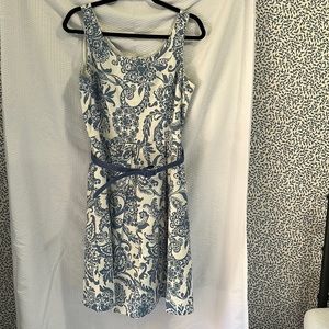 Jessica Howard - white dress with a blue paisley design - size 12